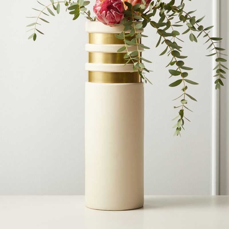 Hightower Vase - Image 2