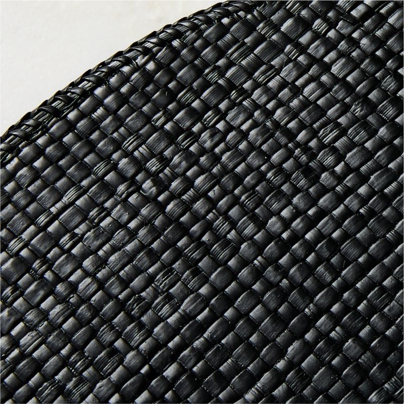 Kanawa Black Woven Round Placemat - Image 1