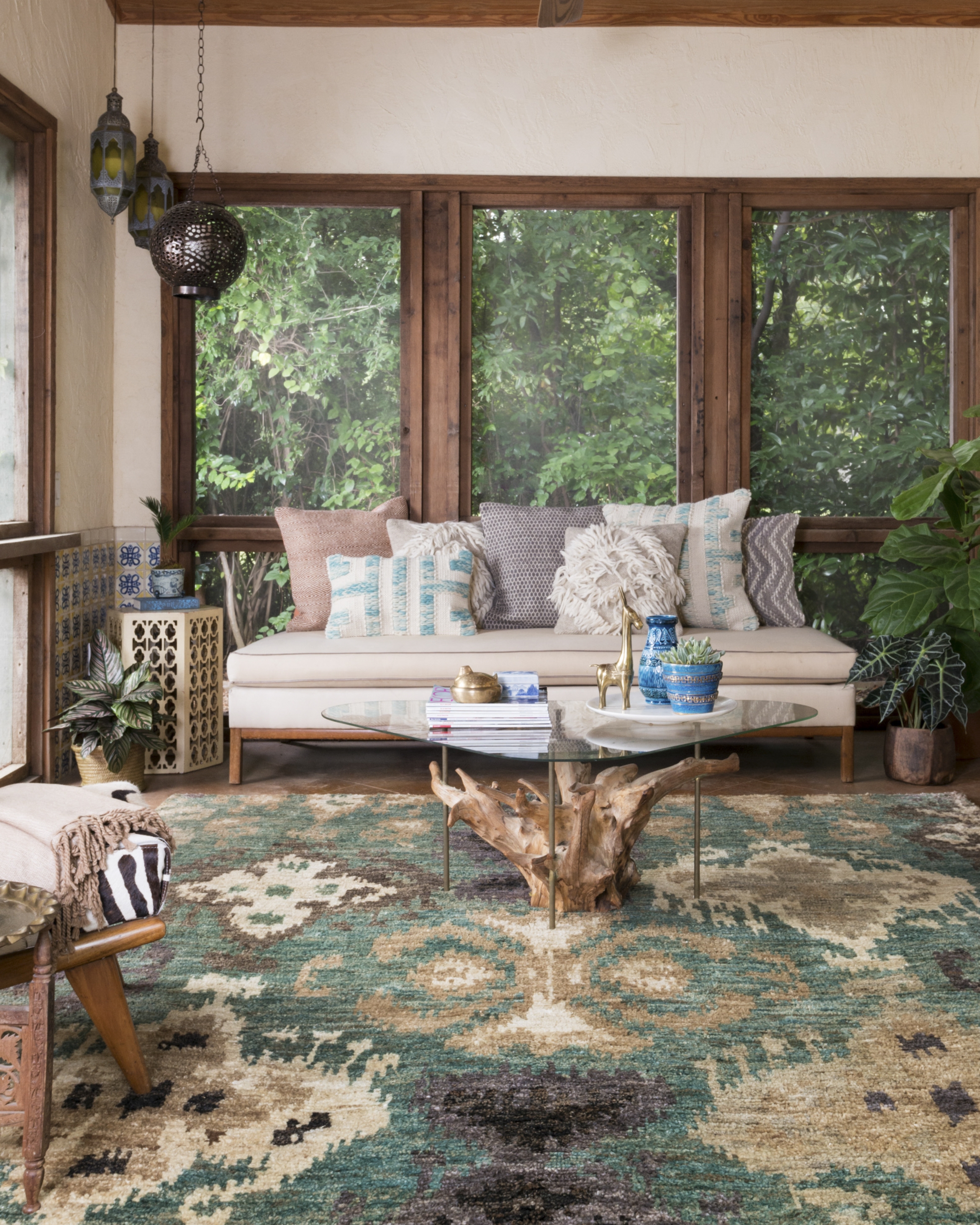 Loloi Xavier XV-01 Aqua 5'-6" x 8'-6" - Image 1