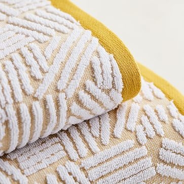 Organic Dashed Lines Sculpted Towel, Bath Towel, Dark Horseradish - Image 1