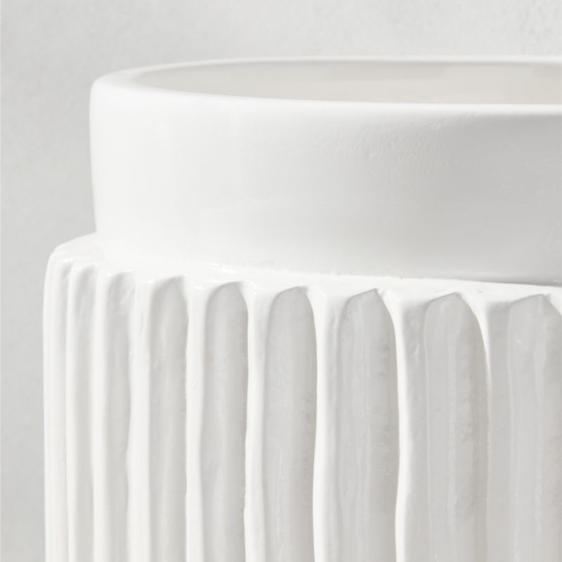 Lila Glazed White Planter - Image 3