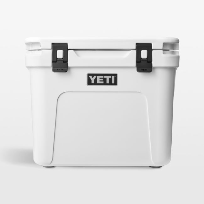 YETI Roadie 32 Hard Cooler White - Image 0