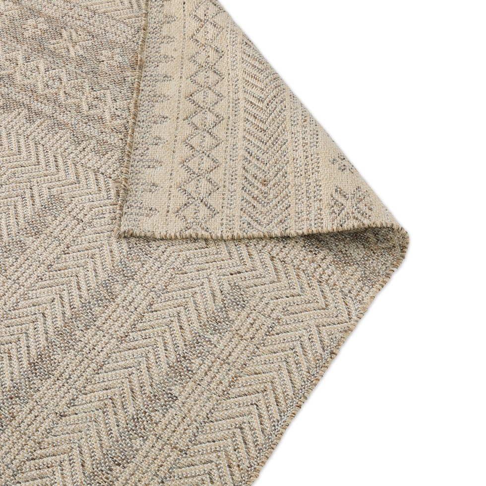 Kiana Indoor/Outdoor Rug 8 x 10 - Beige - Image 2