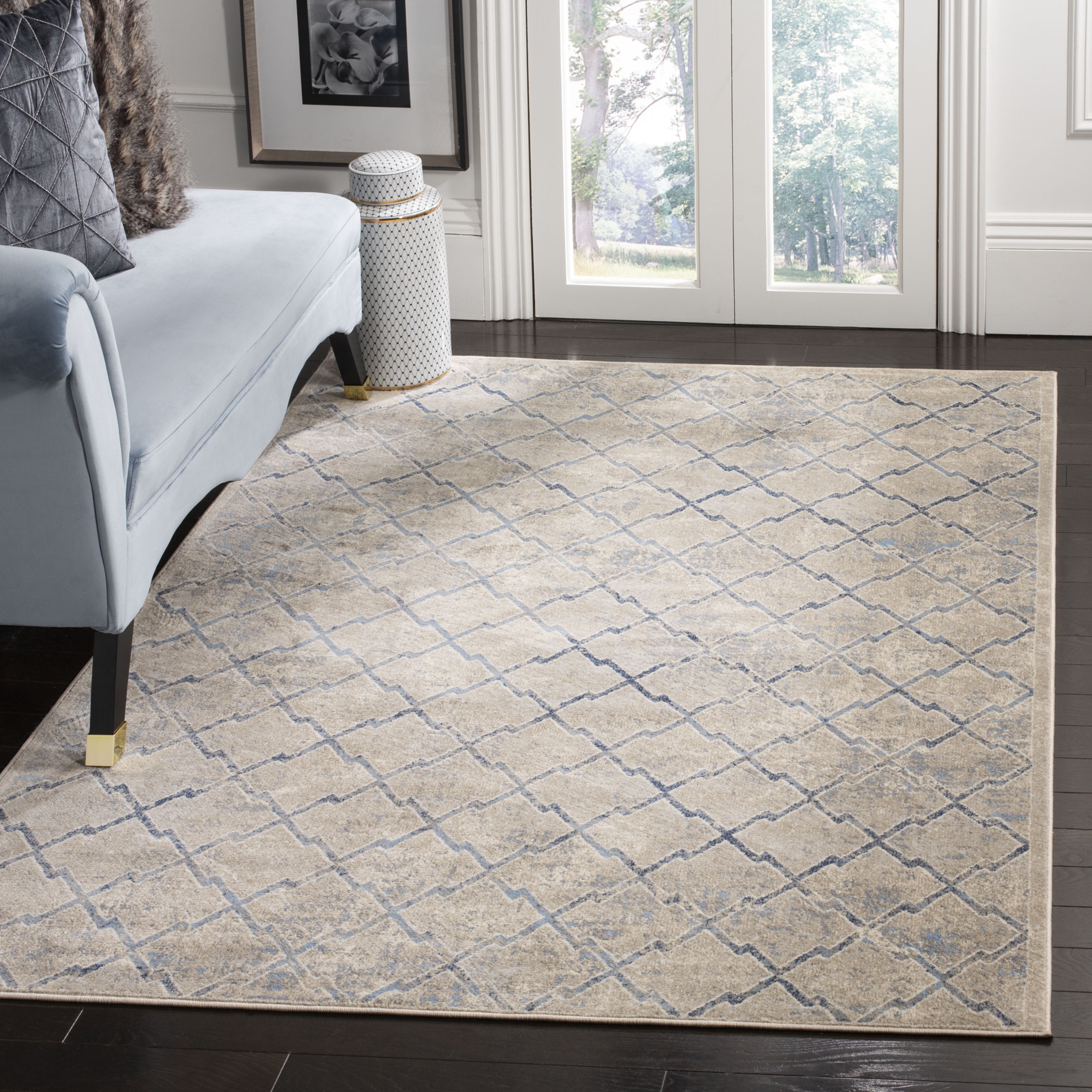 Arlo Home Woven Area Rug, BNT809G, Light Grey/Blue,  4' X 6' - Image 1