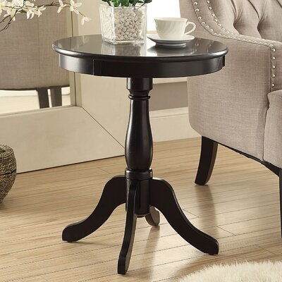 Pineview End Table - Image 1