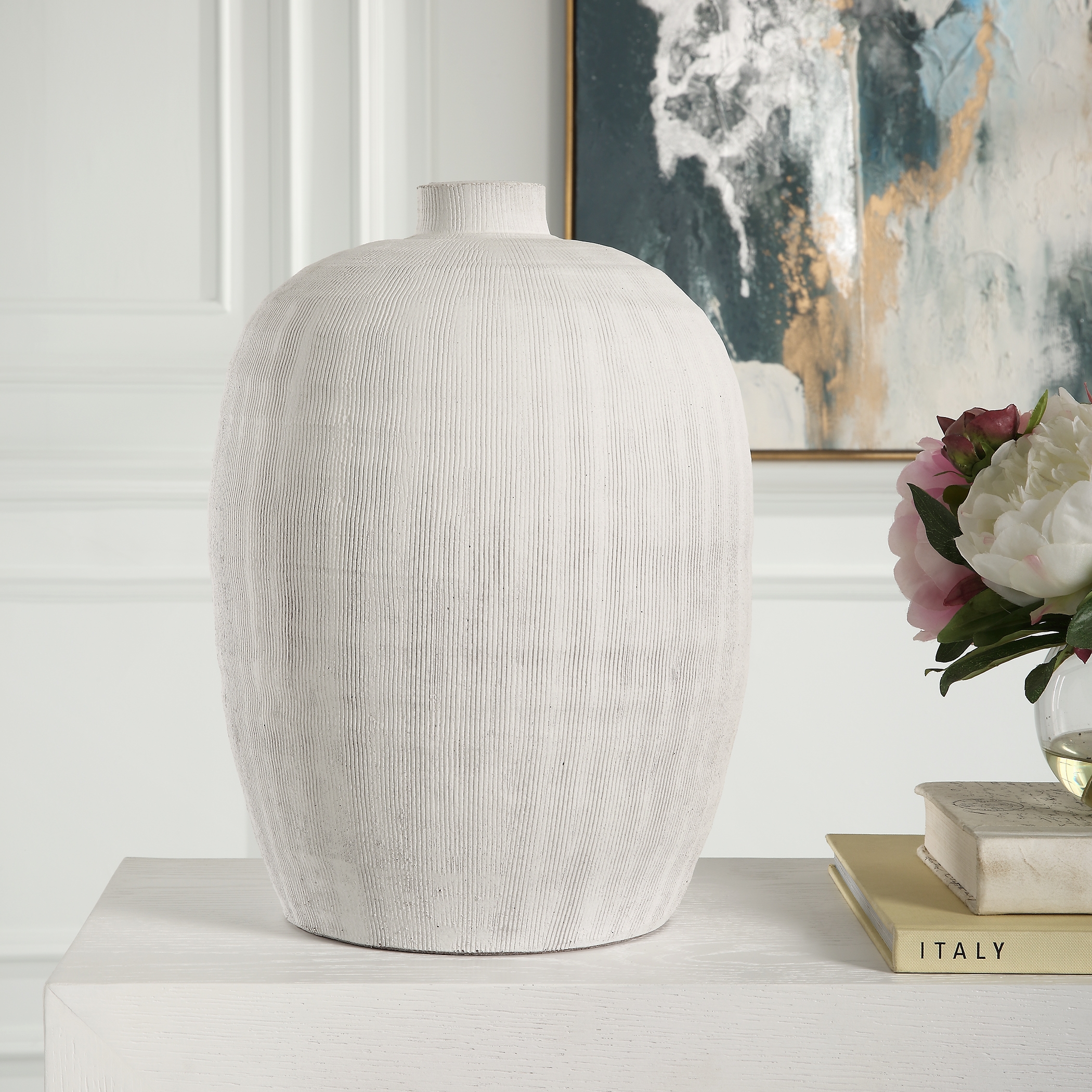 Floreana Medium White Vase - Image 2