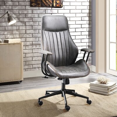 Executive Chair - Image 0