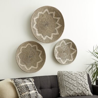 Brown Seagrass Handmade Basket Plate Wall Decor - Image 0
