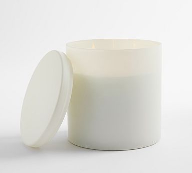 Heirloom Matte Scented Candle, Large, White Santal Rosewood - Image 0