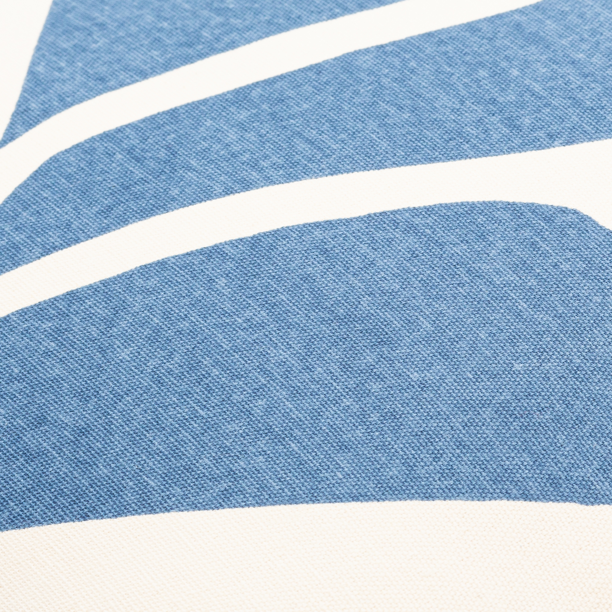 Natur NTR-013 13"L x 20"W Polyester Filled Pillow - Image 1