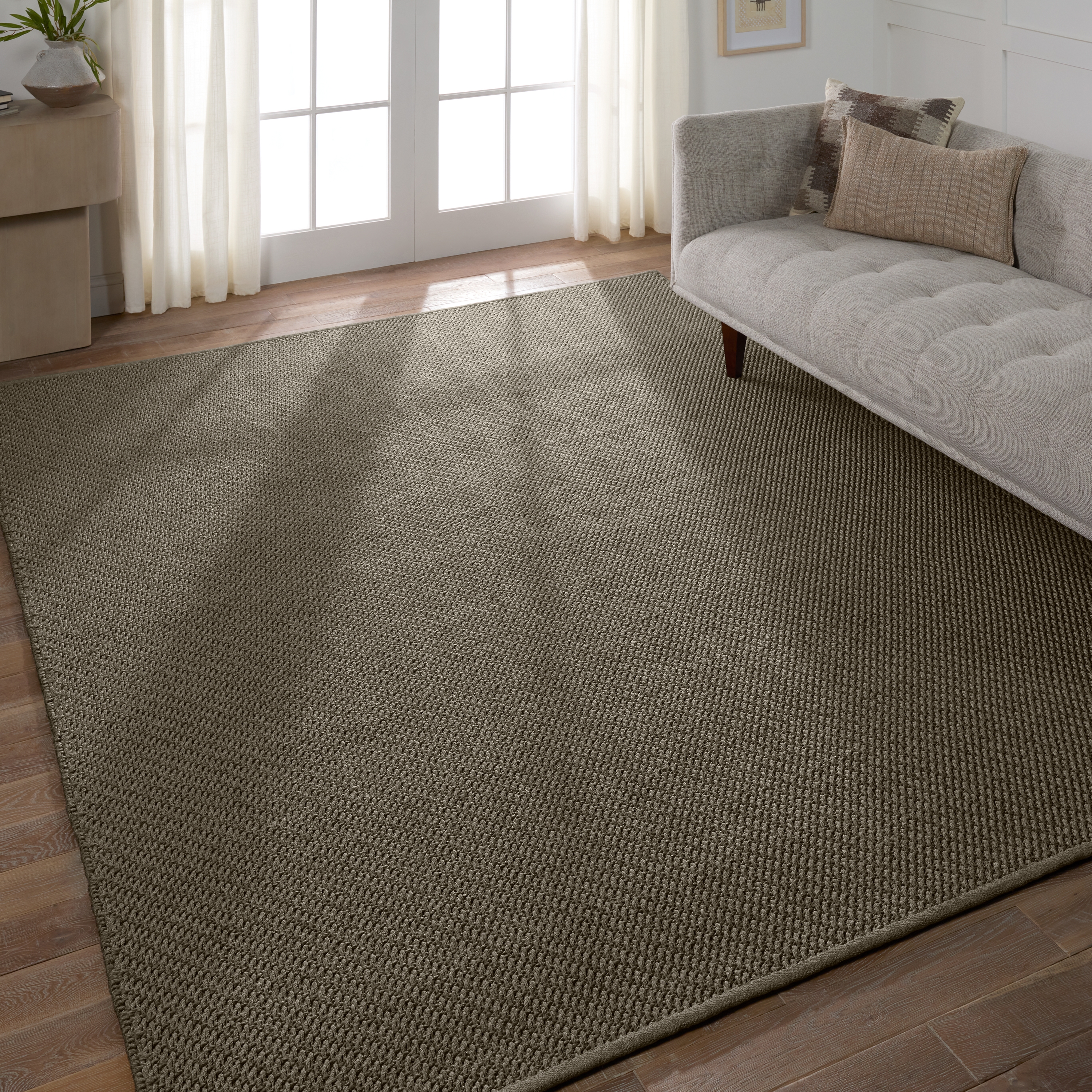 Sena Handmade Indoor/Outdoor Solid Gray Area Rug (18"X18") - Image 4