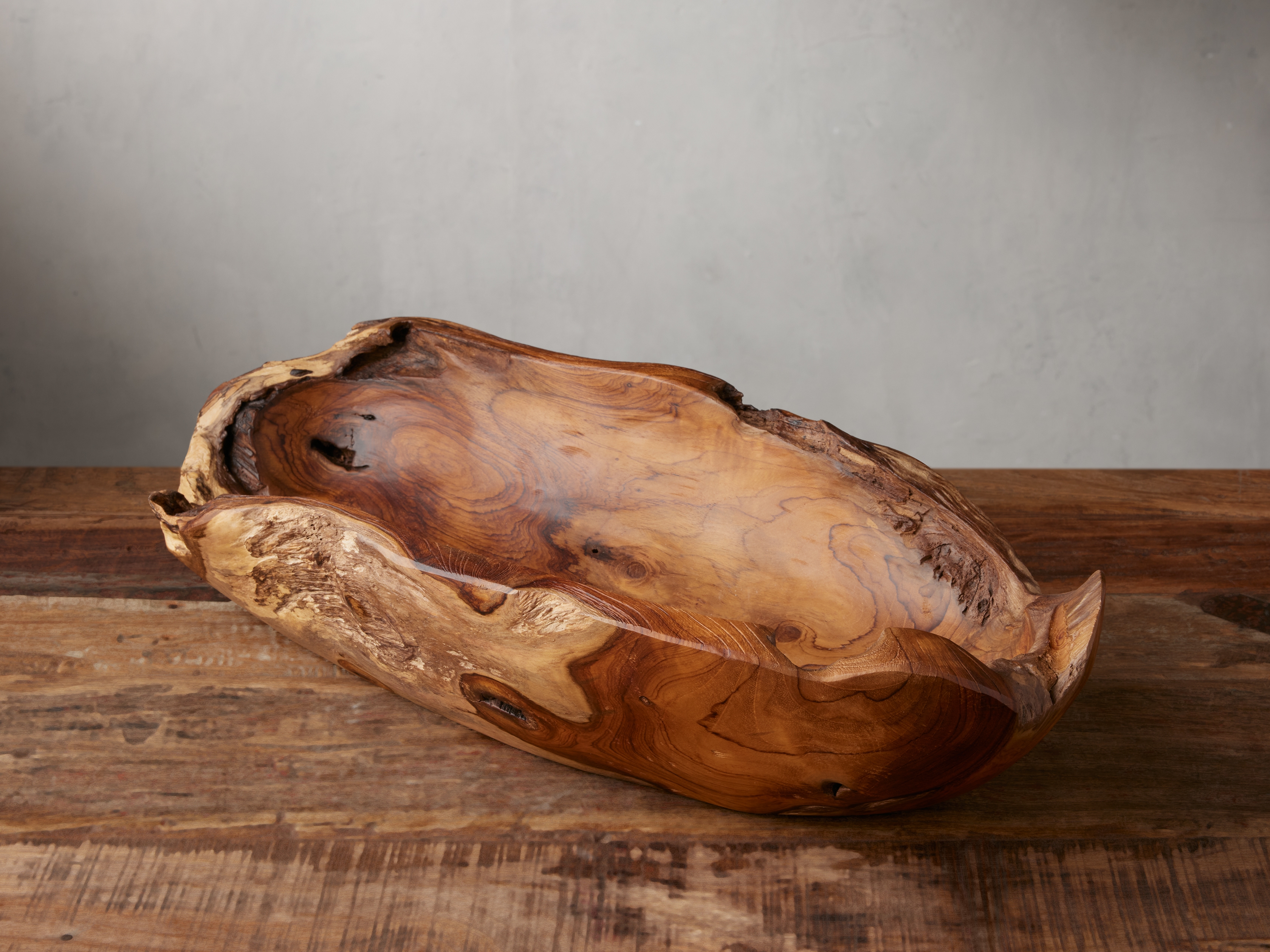 Natural Vanora Bowl in Wood Medium - Image 0