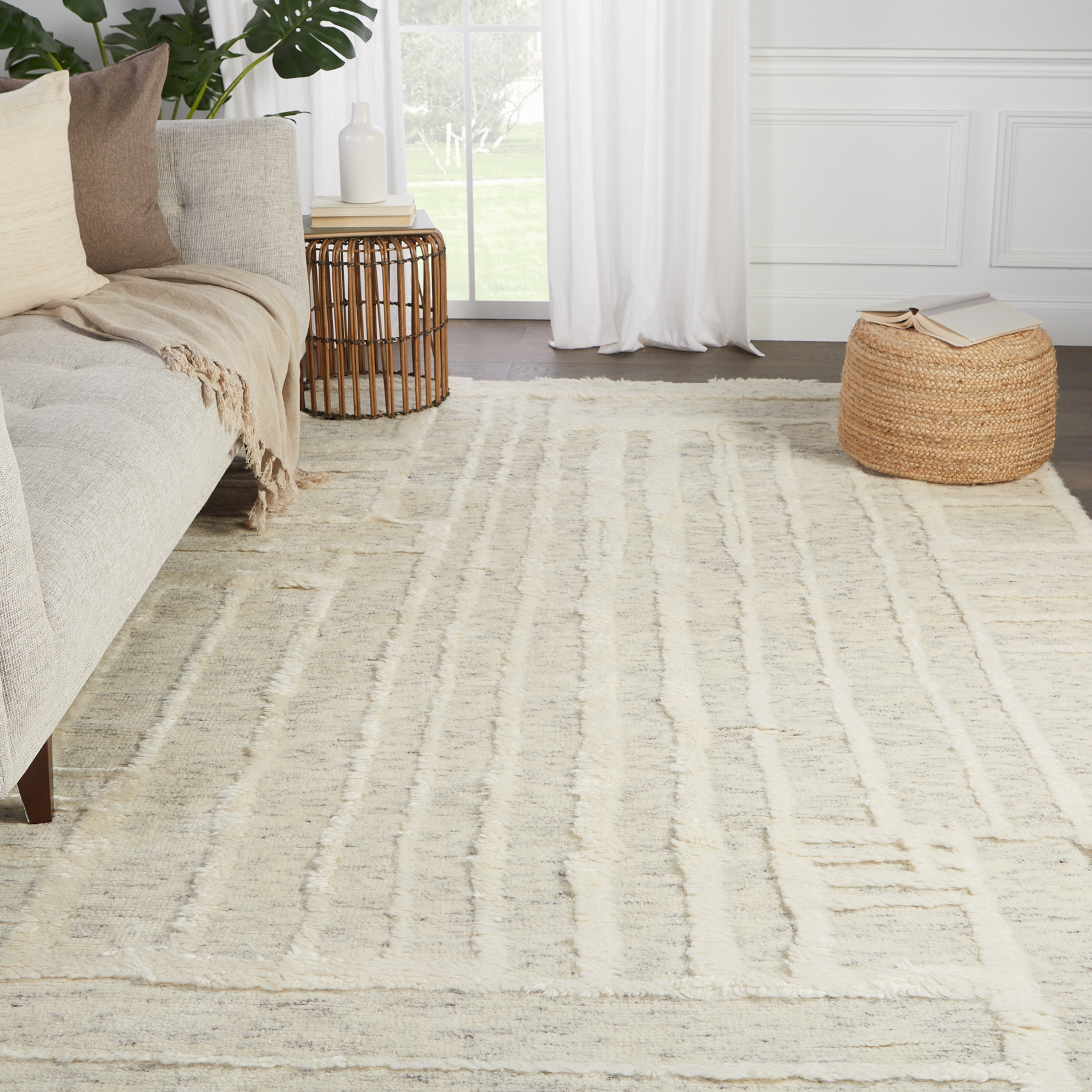 Casamir TAL08 Handknotted Geometric Cream and Gray Area Rug (8'x10') - Image 4