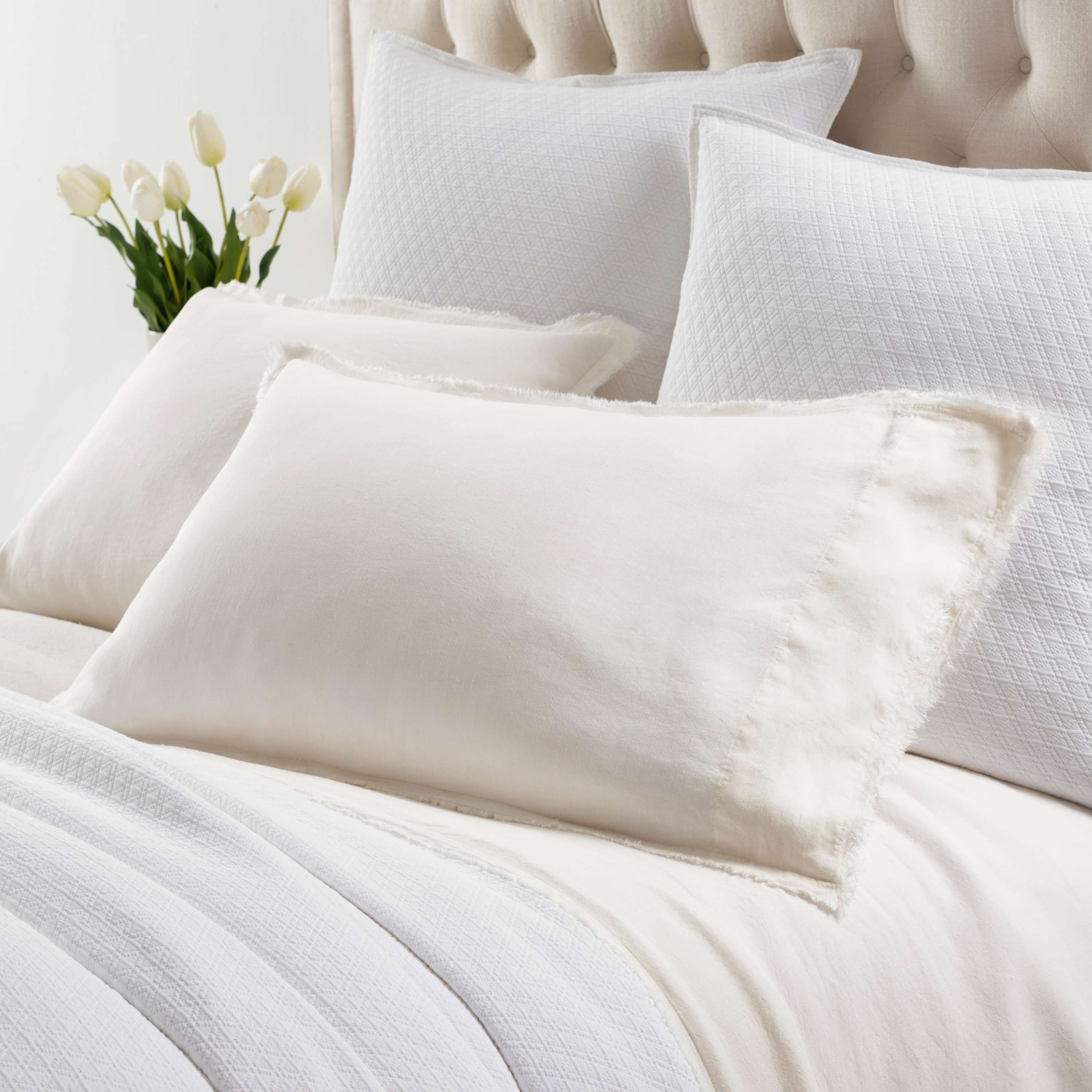Faye Linen Dove White Pillowcases - Image 0