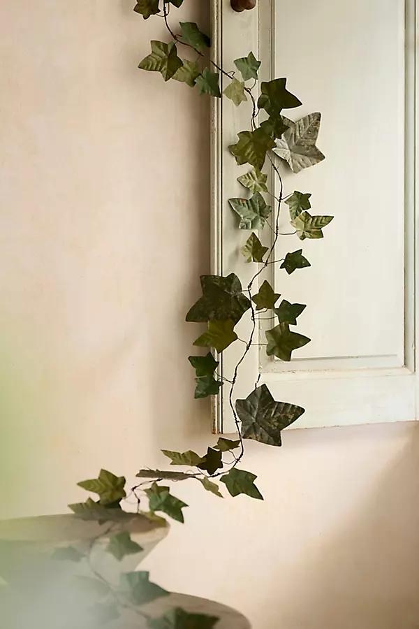 Ivy Leaves Iron Garland - Image 0