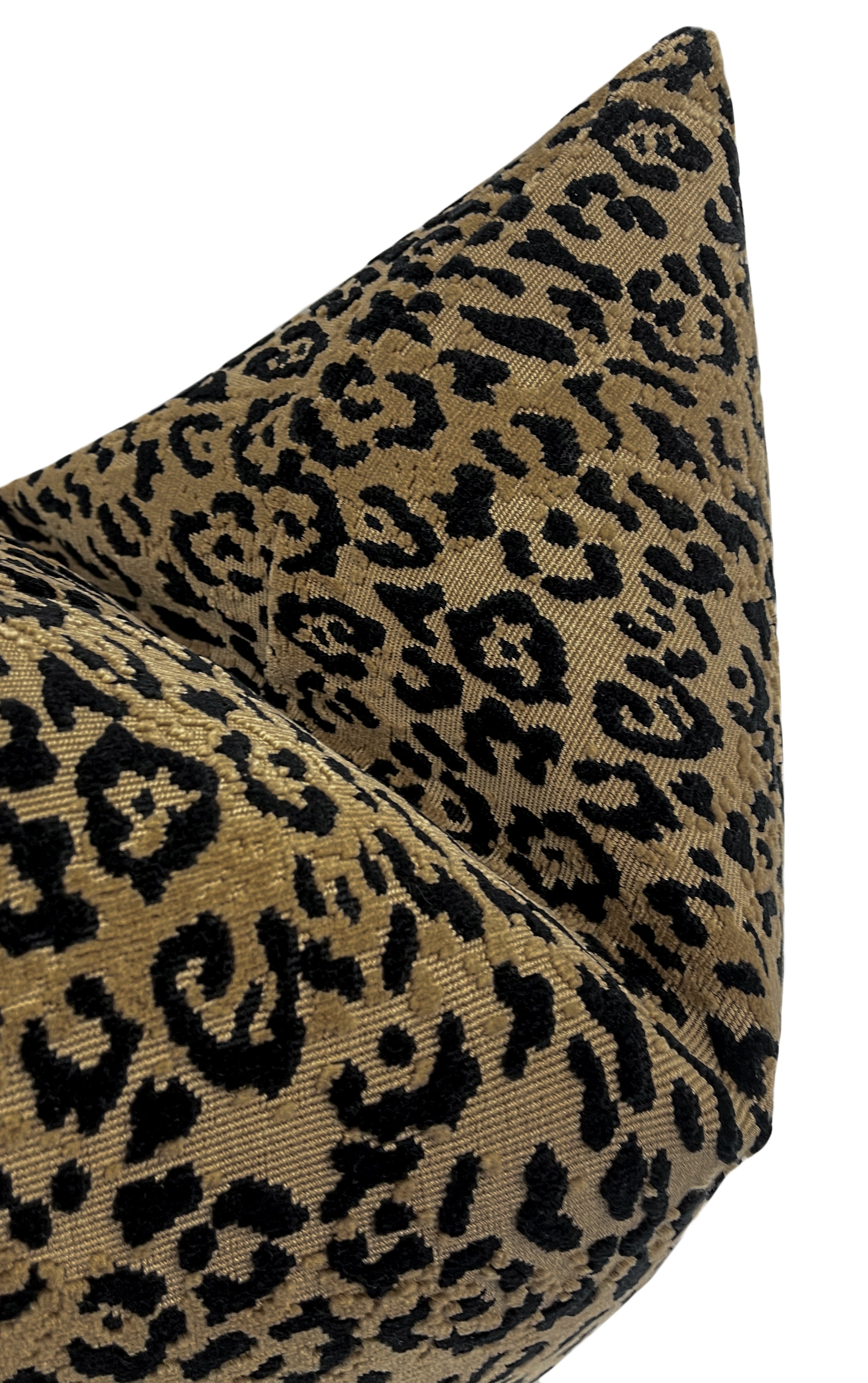 SERENGETI CUT VELVET // SAND - 20” X 26” STANDARD SHAM - Image 2