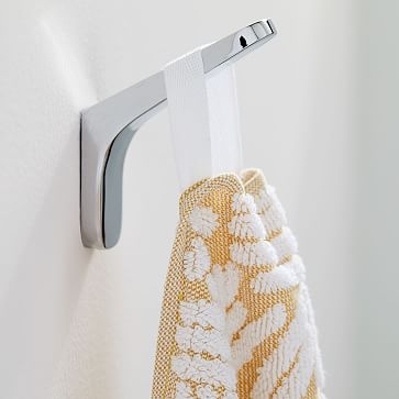 Organic Dashed Lines Sculpted Towel, Bath Towel, Dark Horseradish - Image 2