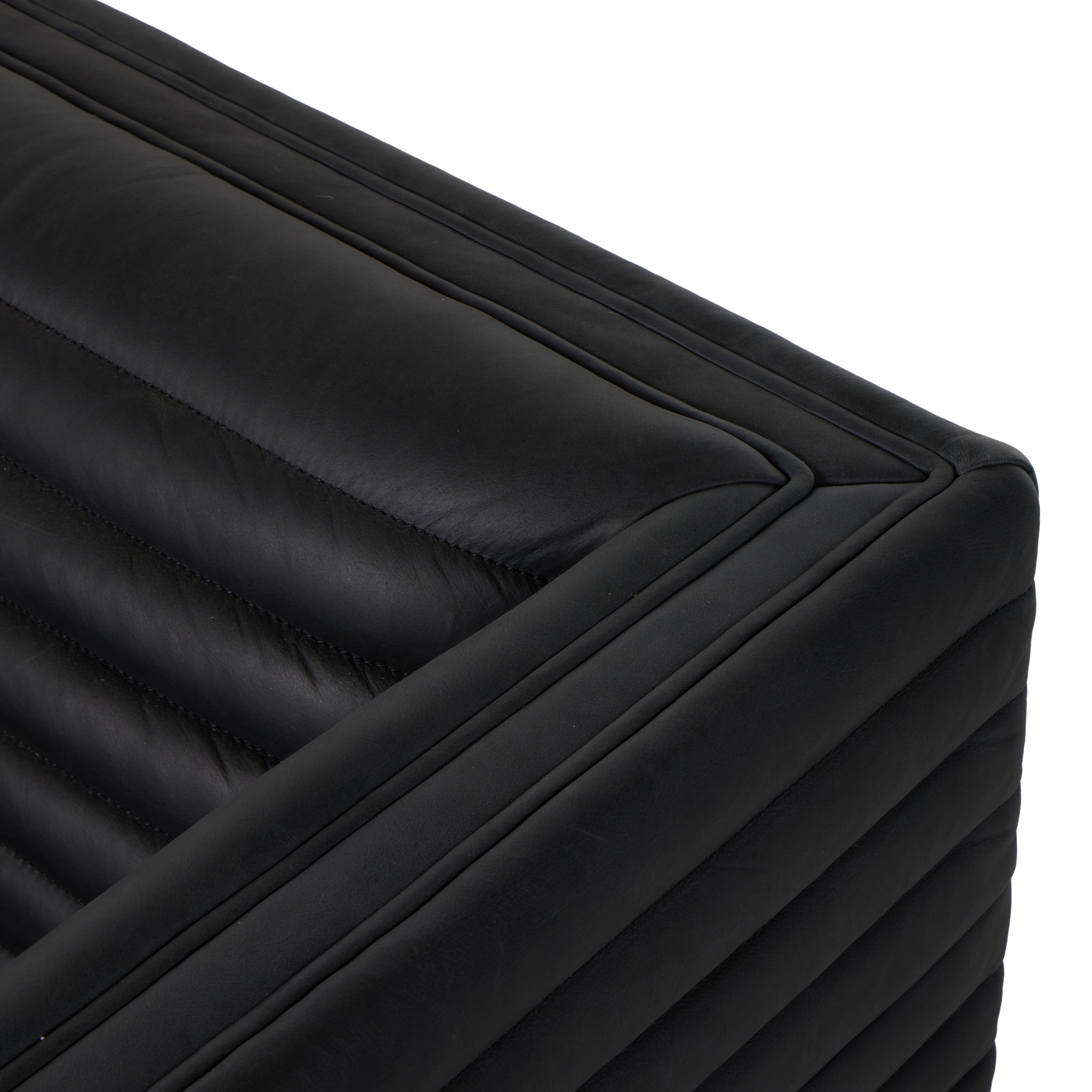 Padma Sofa - Eucapel Black - Image 7