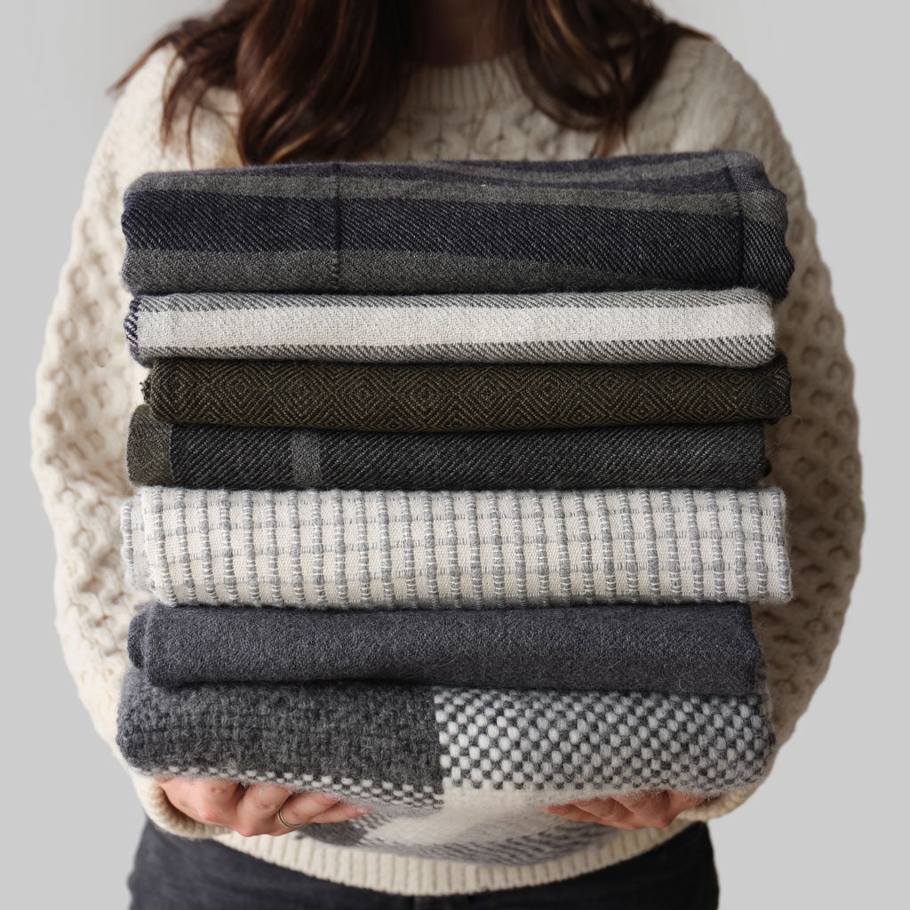 The Citizenry El Mar Alpaca Throw | Grey - Image 4