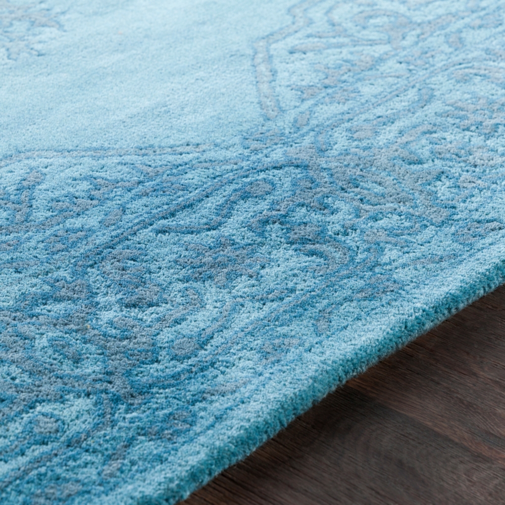 Middleton Green Indoor 4' x 6' Handmade Rug - Image 2