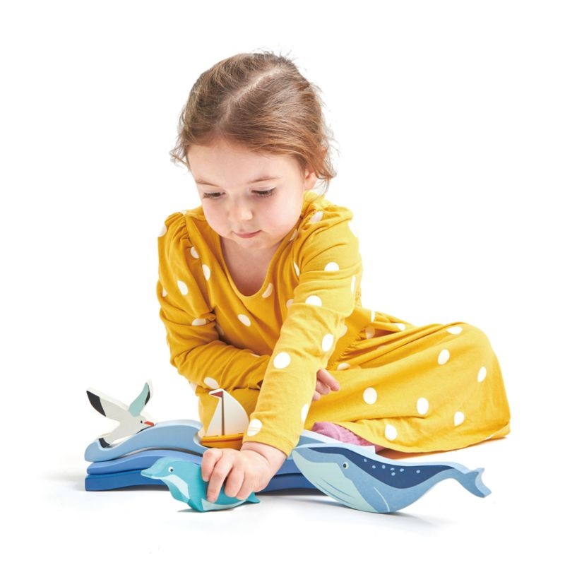 Tender Leaf Wooden Coastal Creatures Kids Toy Set - Image 3