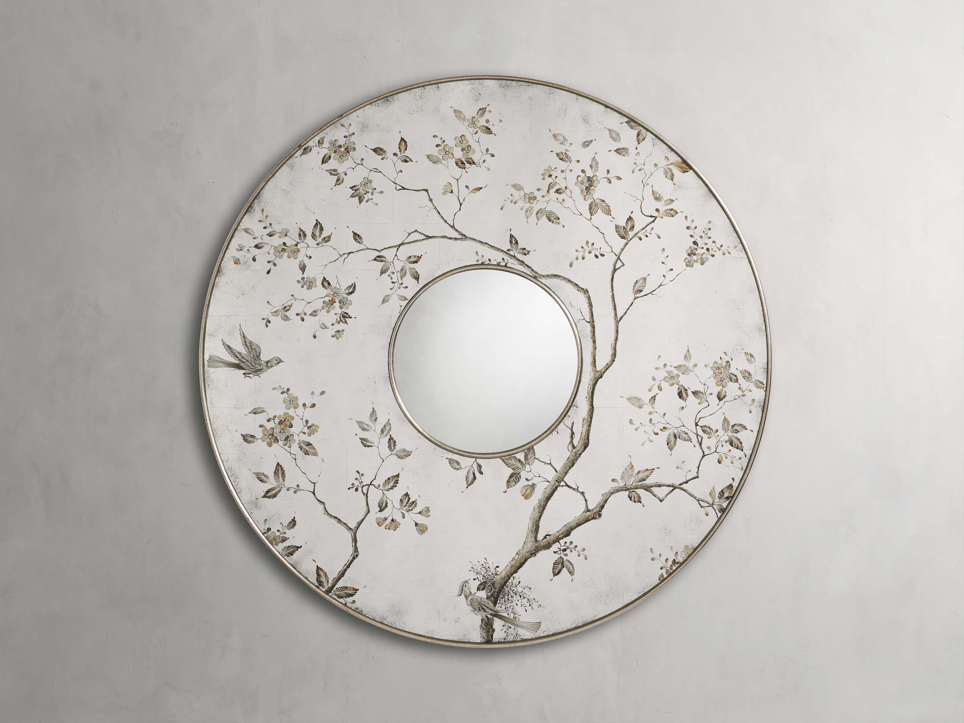 Madeline Round Wall Mirror in Wood Silver - Image 0