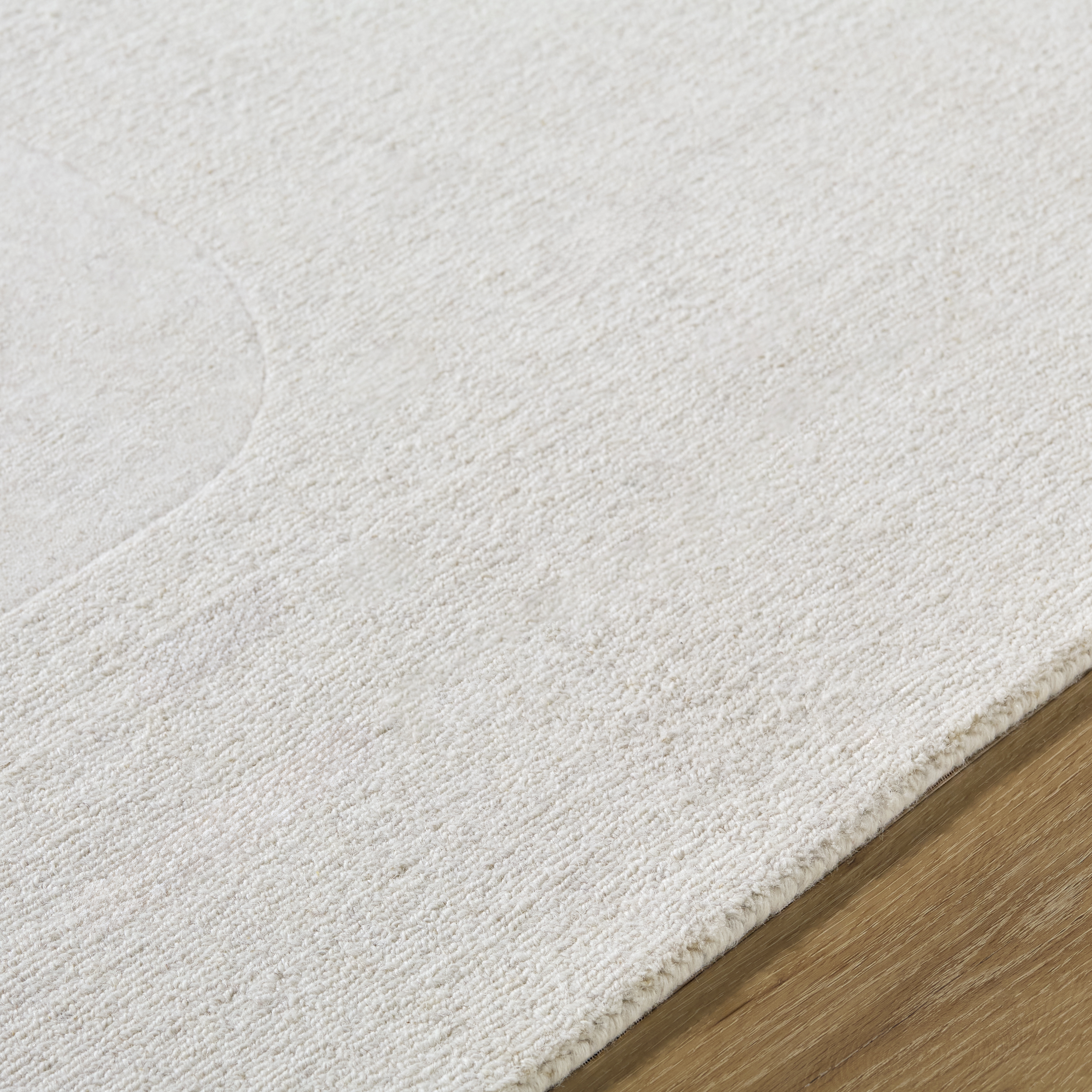 Livabliss Taraash  Indoor 5' x 7'6" Handmade Rug - Image 2