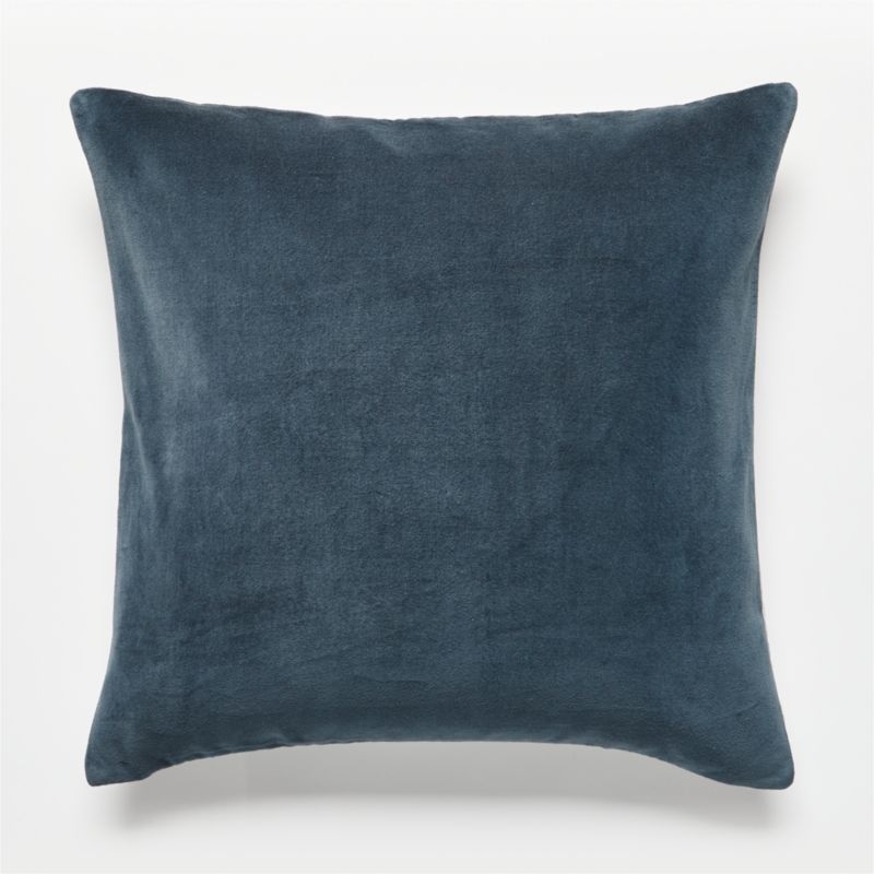 20" Blurred Ombre Pillow with Down-Alternative Insert - Image 2
