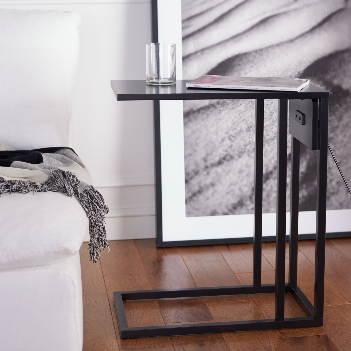 Portland Usb Side Table - Black - Safavieh - Image 2