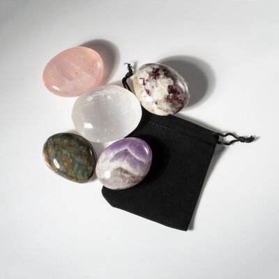 5 Piece Collection of Polished Palm Crystals Set - Image 0