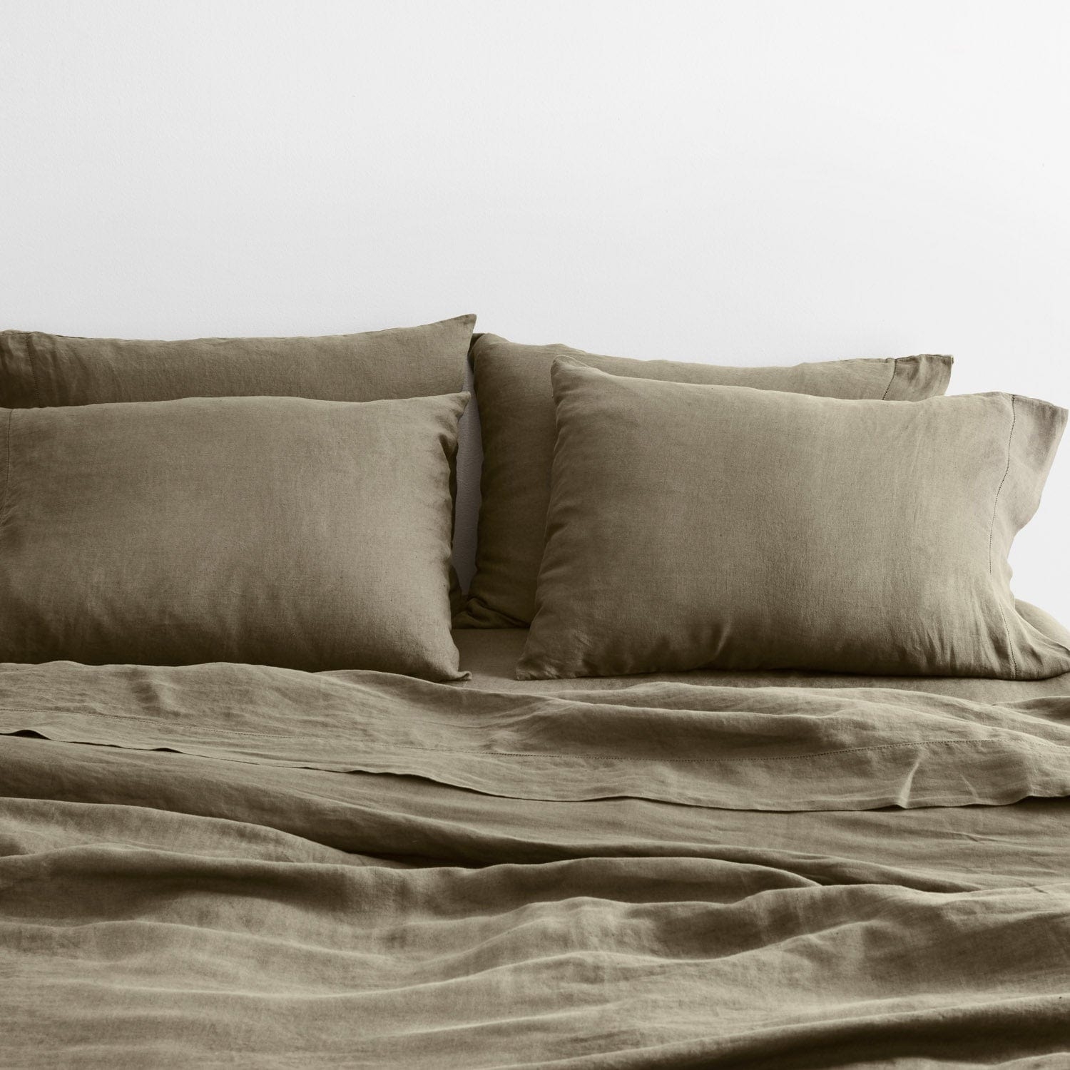 The Citizenry Stonewashed Linen Bed Bundle | Queen | Seaglass - Image 4