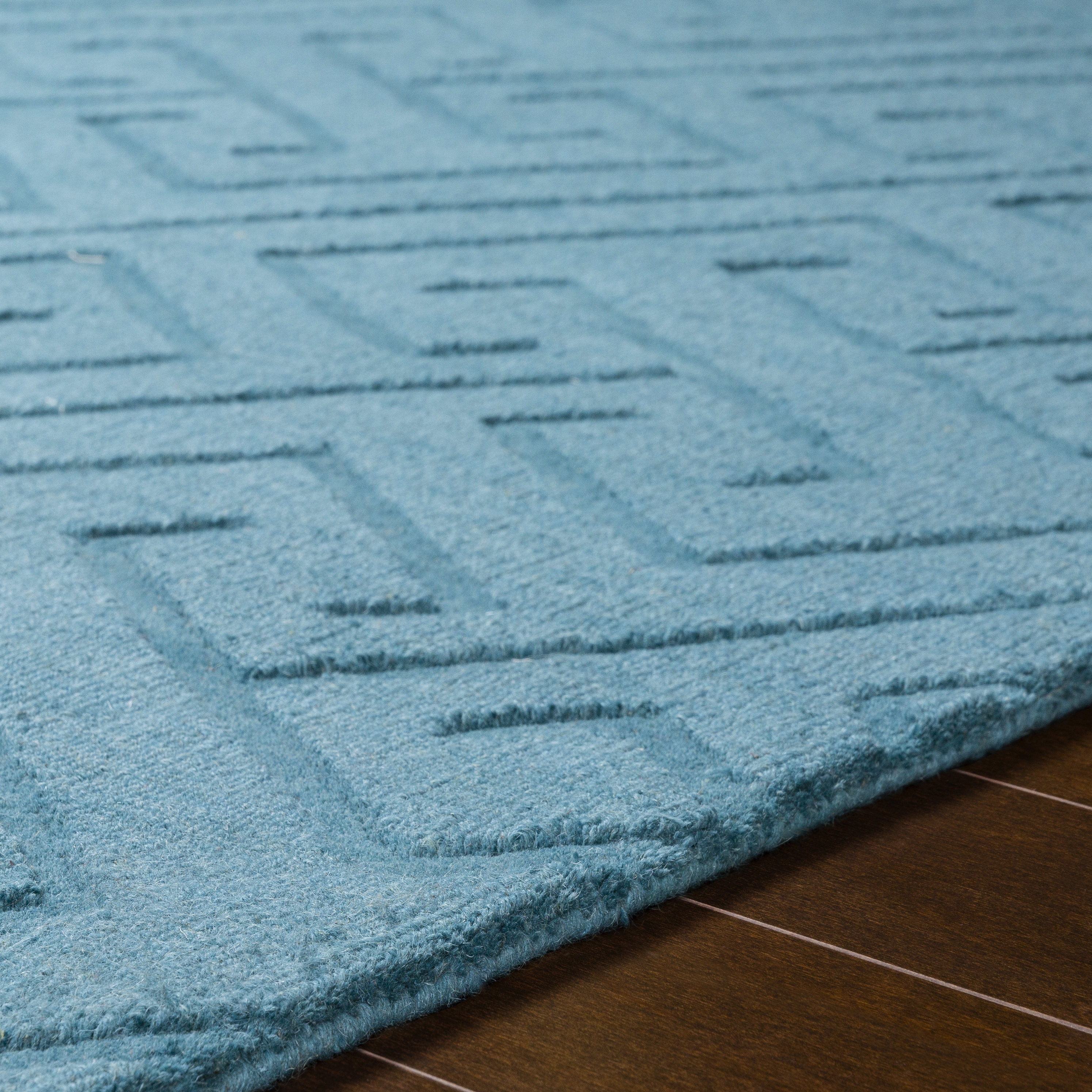 Mystique Blue Indoor 2'6" x 8' Handmade Rug - Image 3