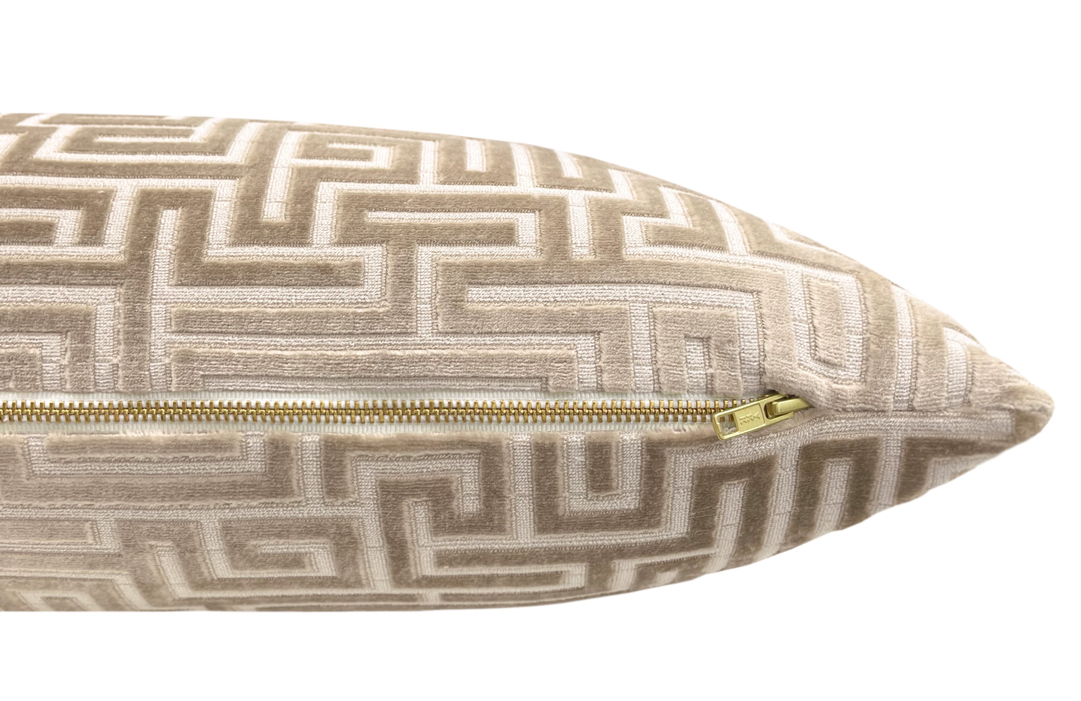 THE XL LUMBAR :: LABYRINTH CUT VELVET // CHAMPAGNE - 14" X 48" - Image 1