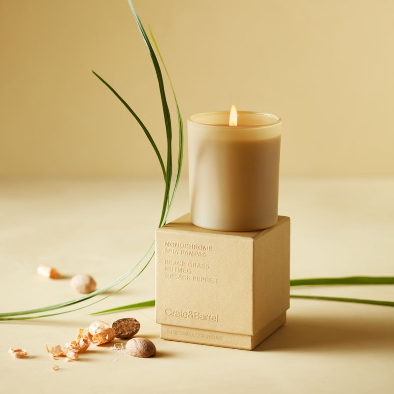 Monochrome No. 7 Pampas 1-Wick Scented Candle - Beach Grass, Nutmeg and Black Pepper - Image 2