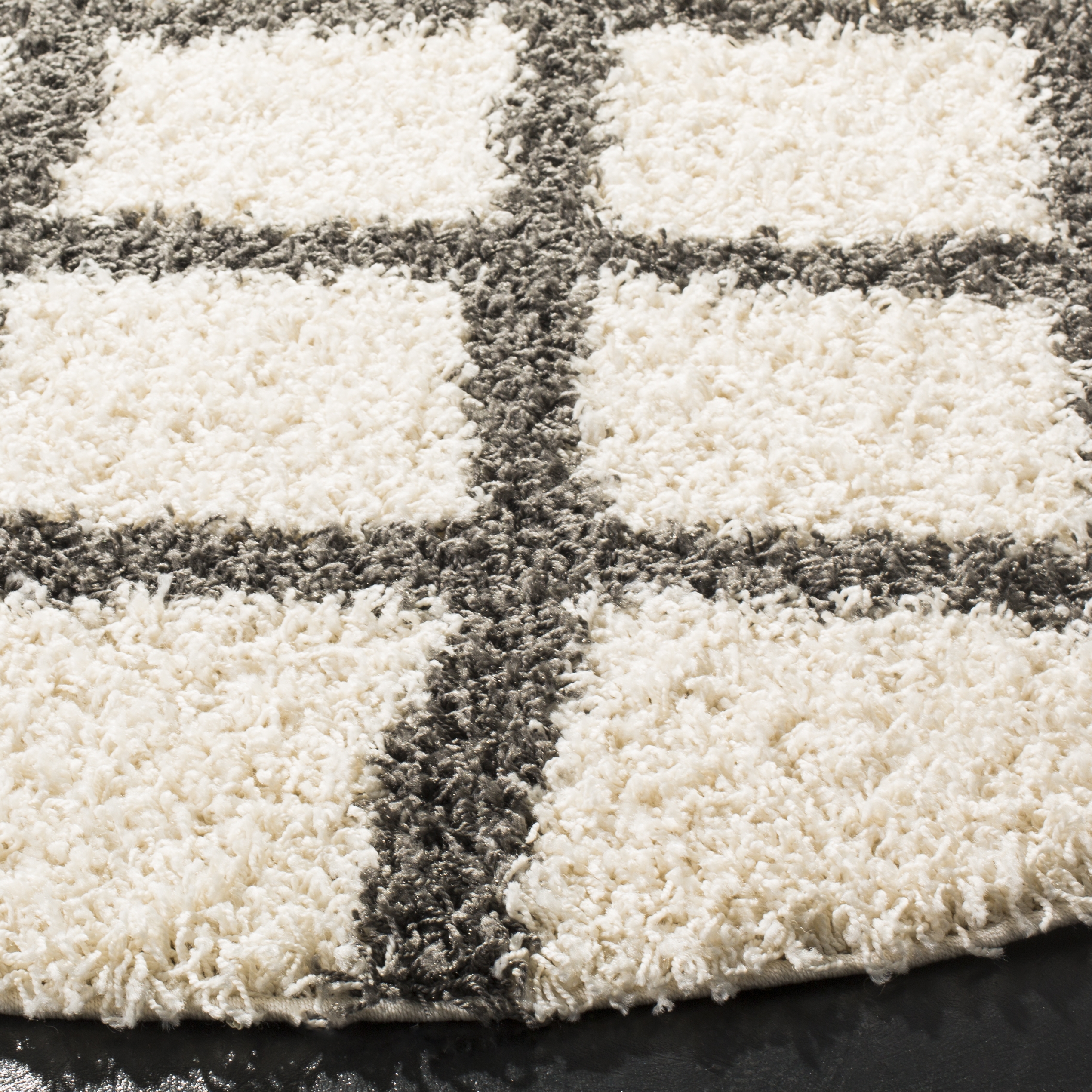 Arlo Home Woven Area Rug, SGDS258H, Ivory/Grey,  6' X 6' Round - Image 2