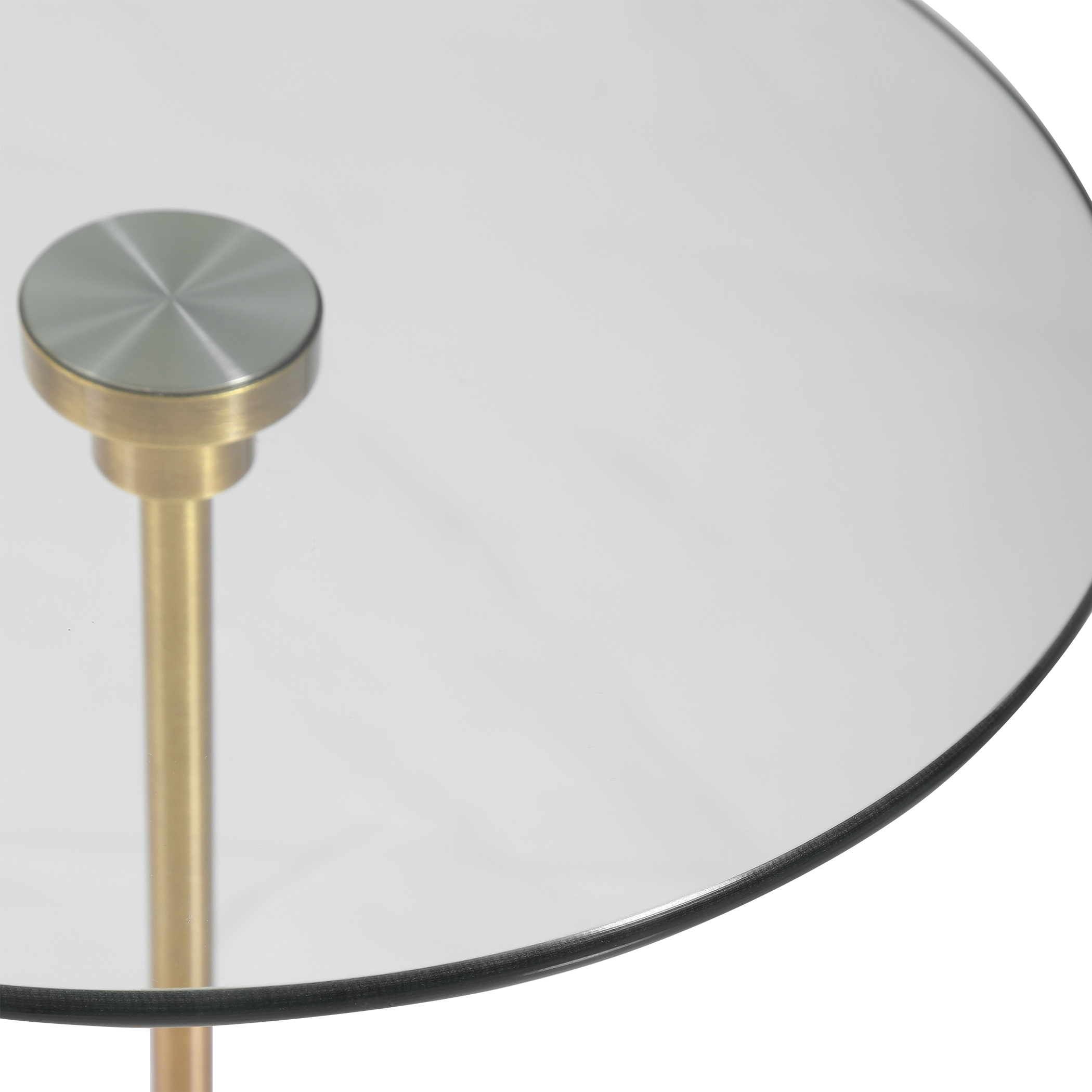 Portsmouth Round Accent Table - Image 2