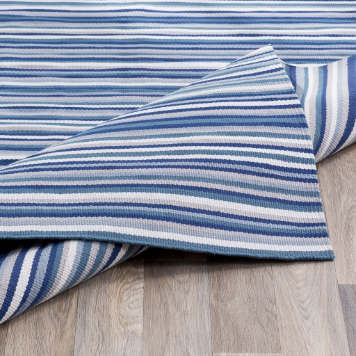 Maritime Blue Outdoor 2' x 3' Handmade Rug - Image 4