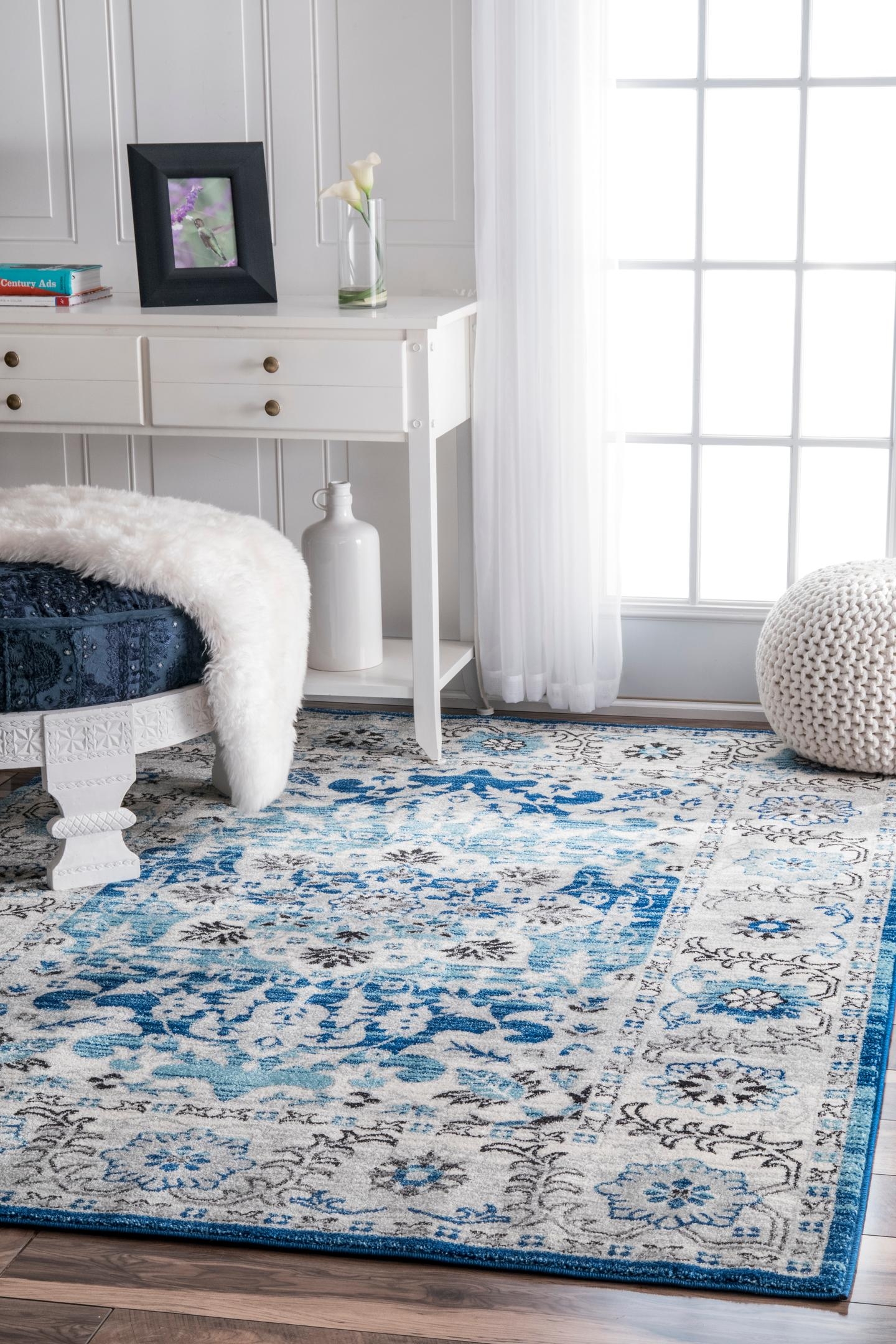 Tameika Area Rug - Image 0