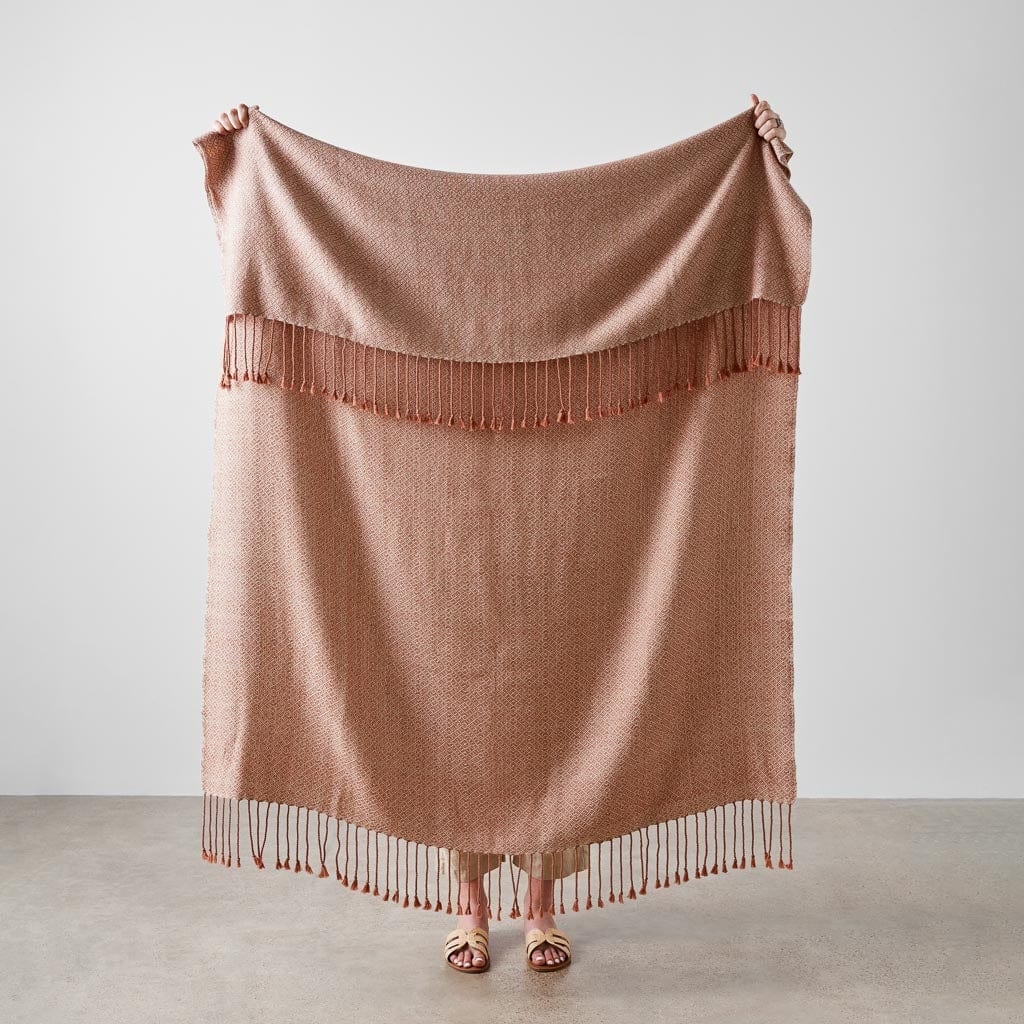 The Citizenry Lirio Alpaca Throw | Clay - Image 4