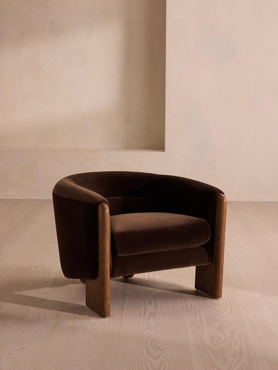 Winnie Armchair, Velvet, Chocolate, US - Image 0