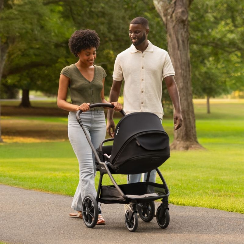 Nuna PIPA Urbn Caviar Black Baseless Baby Car Seat + TRIV lx Stroller Travel System - Image 4