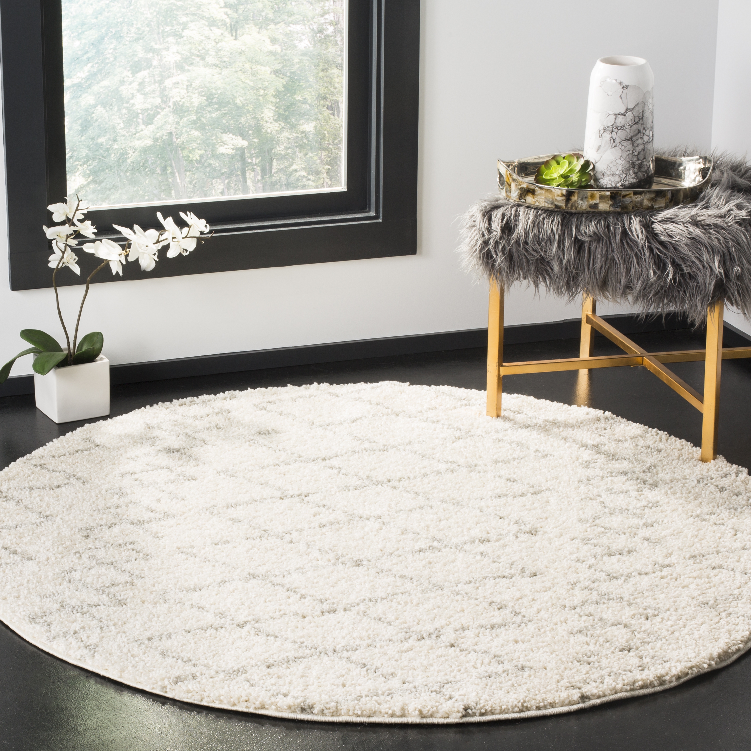 Arlo Home Woven Area Rug, BER165C, Cream/Light Grey,  5' 1" X 5' 1" Round - Image 1