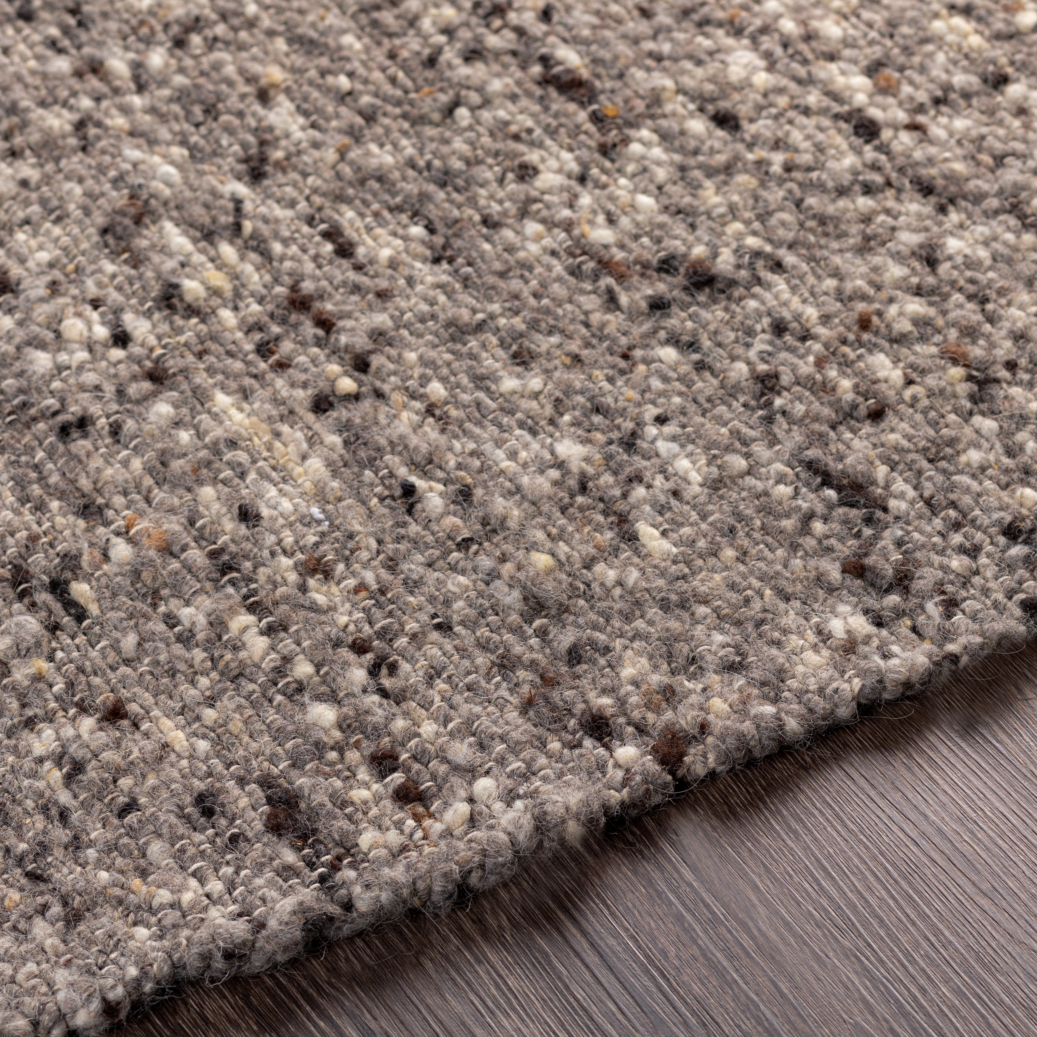 Sawyer Brown Indoor 2' x 3' Handmade Rug - Image 3