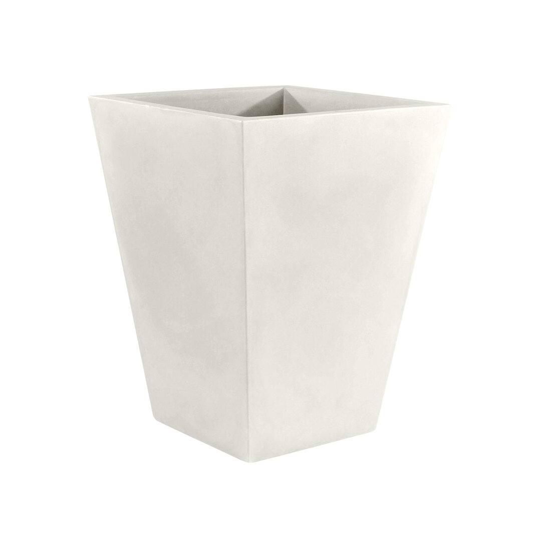 Vondom Nano Resin Pot Planter - Image 0