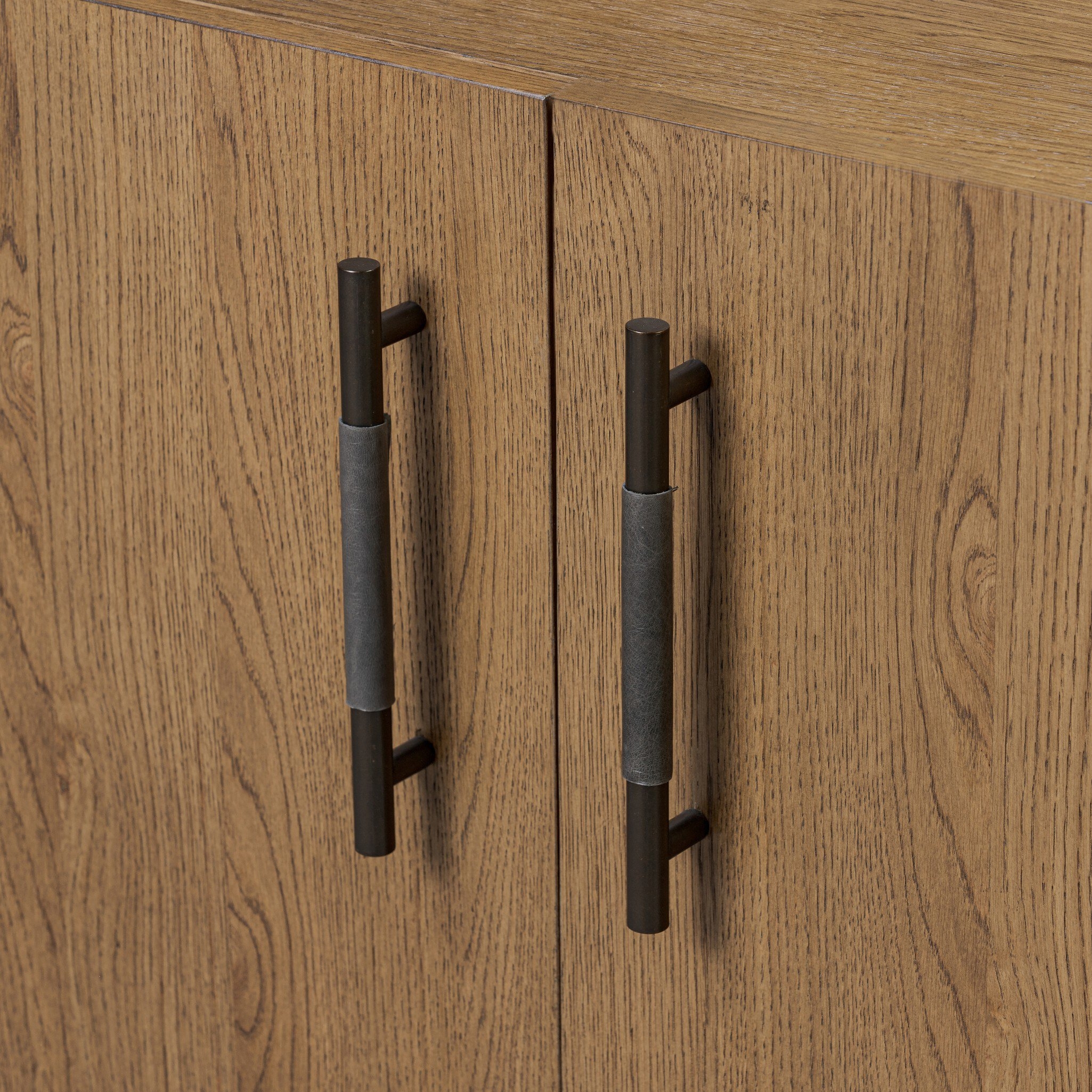 Rosedale Sideboard - Amber Oak Veneer - Image 9