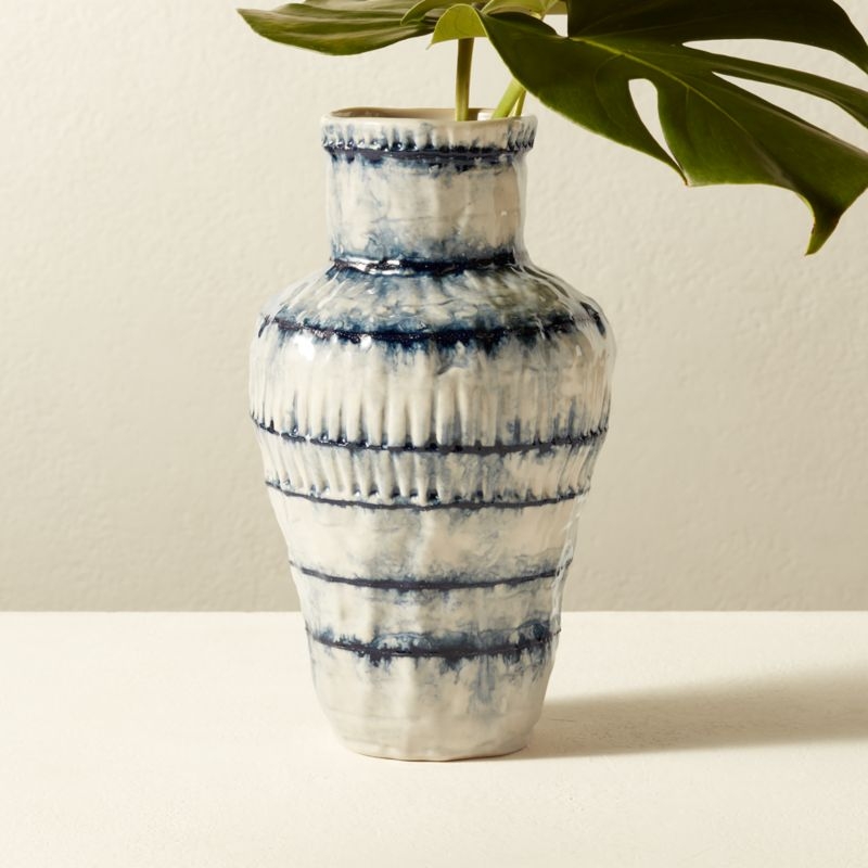 Sando Blue Vase - Image 1