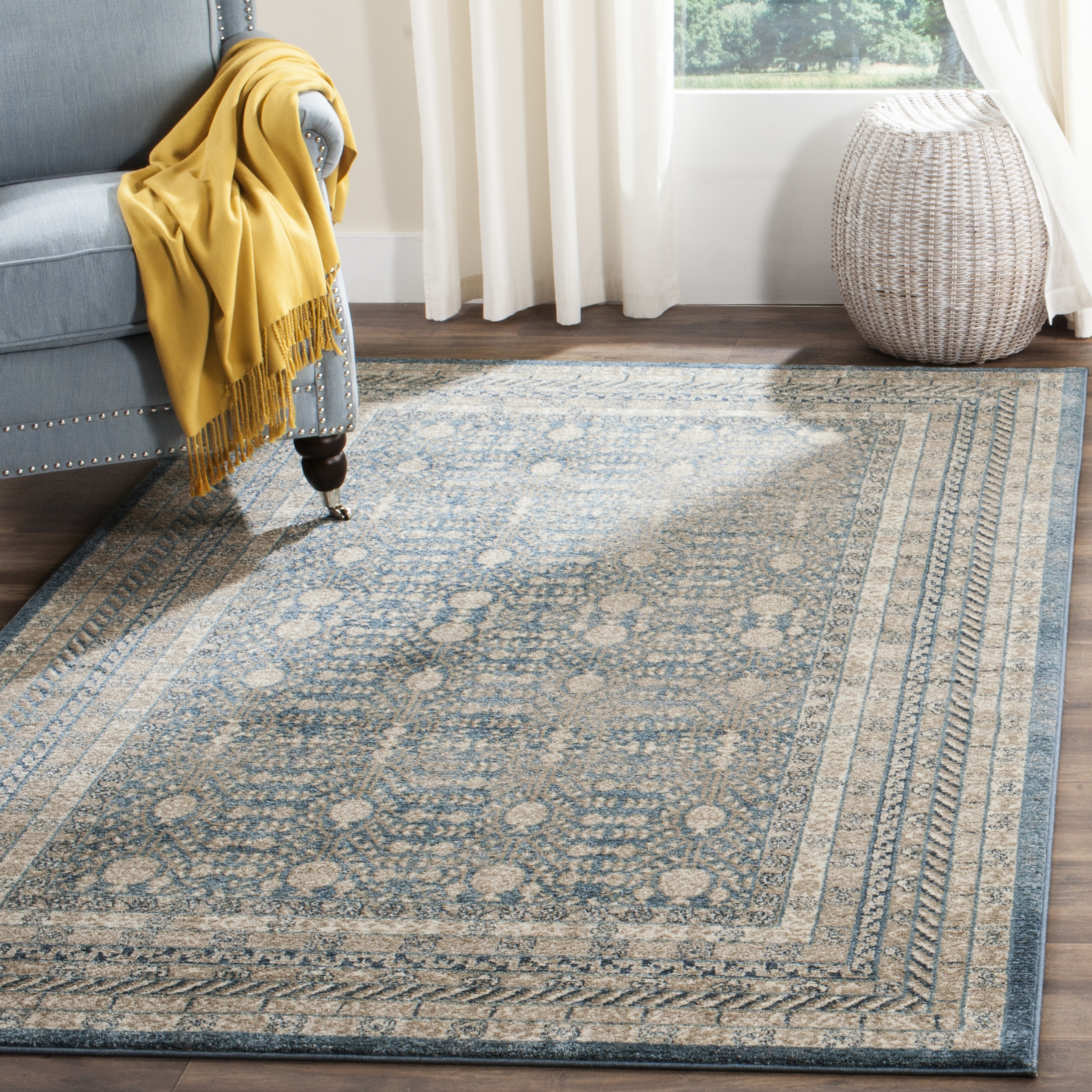 Arlo Home Woven Area Rug, SOF376C, Blue/Beige,  4' X 5' 7" - Image 1