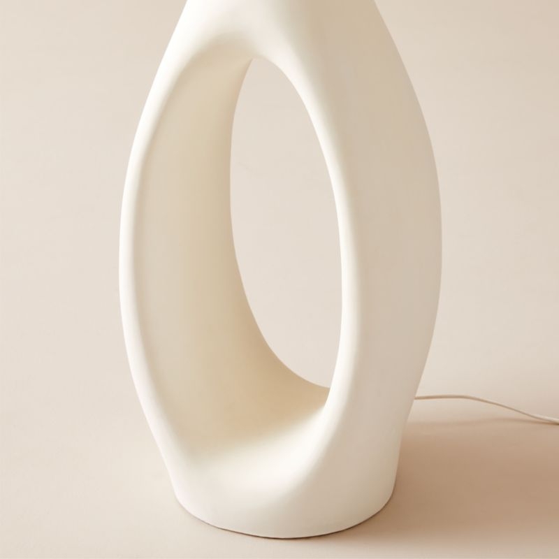 Kamma White Cement Floor Lamp - Image 3