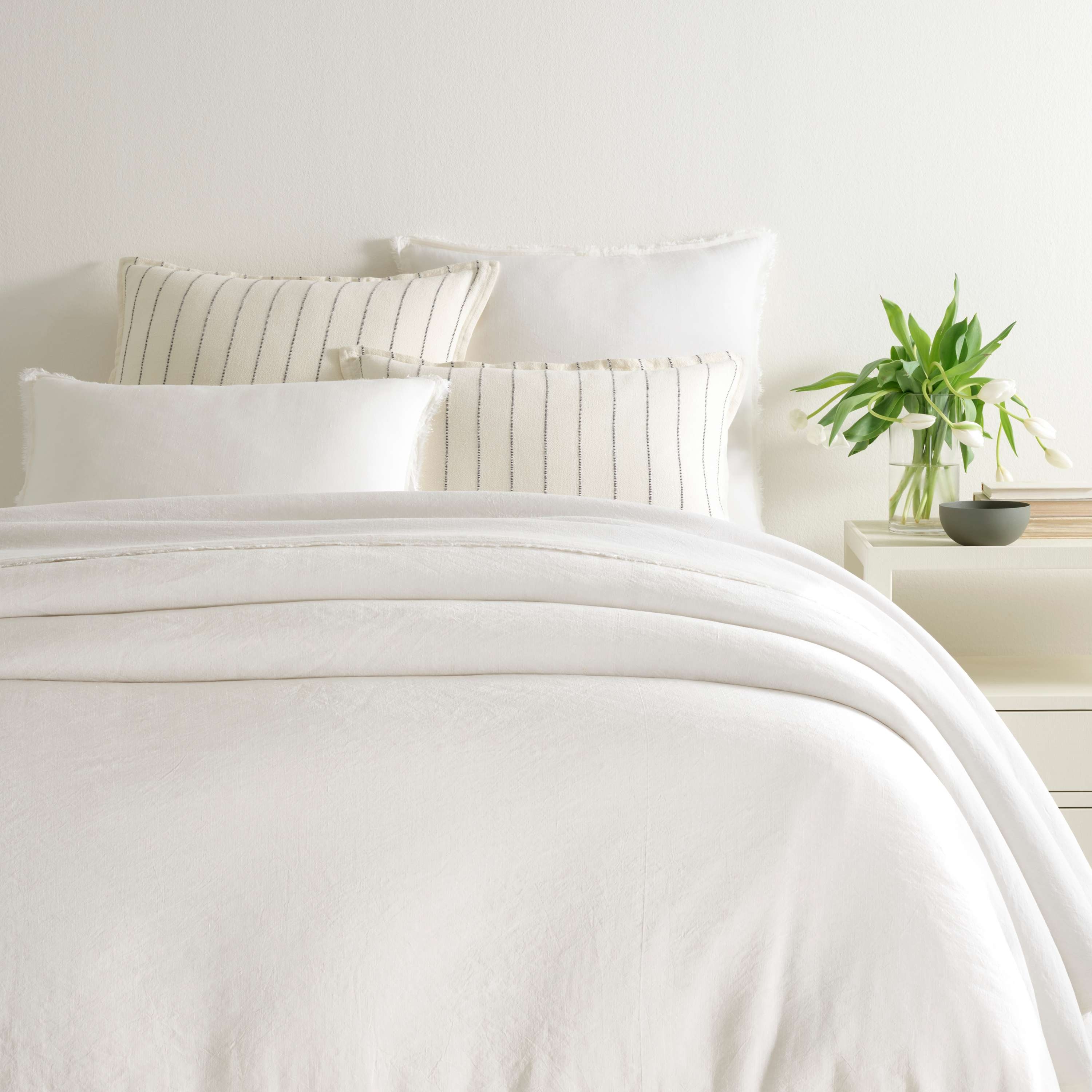 Faye Linen Dove White Duvet Cover - Image 0