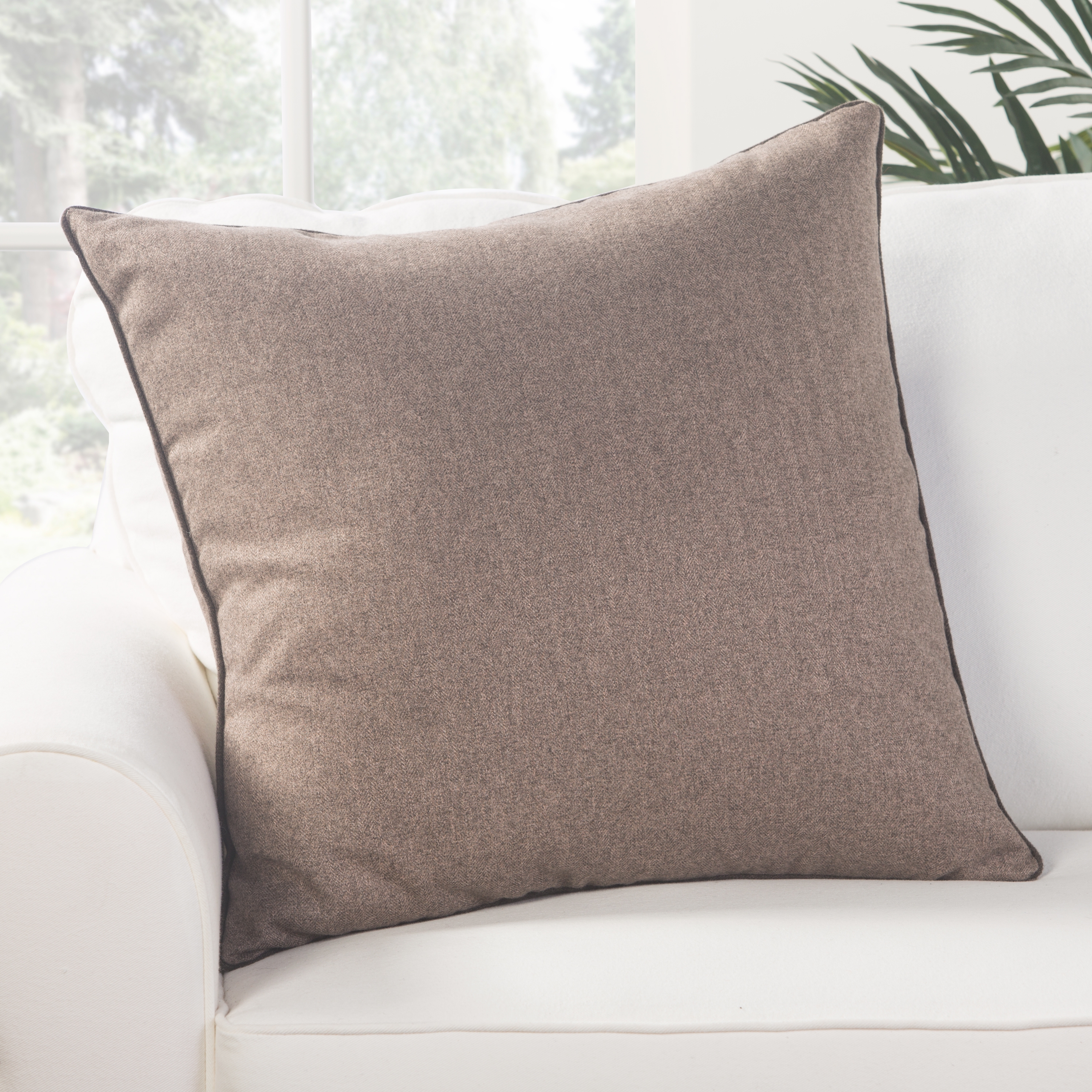 Design (US) Light Brown 22"X22" Pillow - Image 3